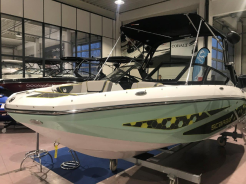 SCARAB 195 ID 8-osobowa 250 HP Model 2020